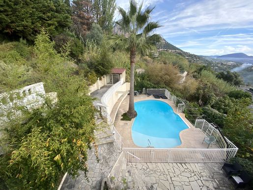Maison 6 pièces 194 m² · à Vence · 194 m² · 920 000 €