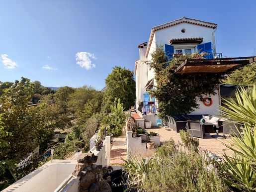 Maison 4 pièces 109 m² · à Saint-Jeannet · 109 m² · 580 000 €