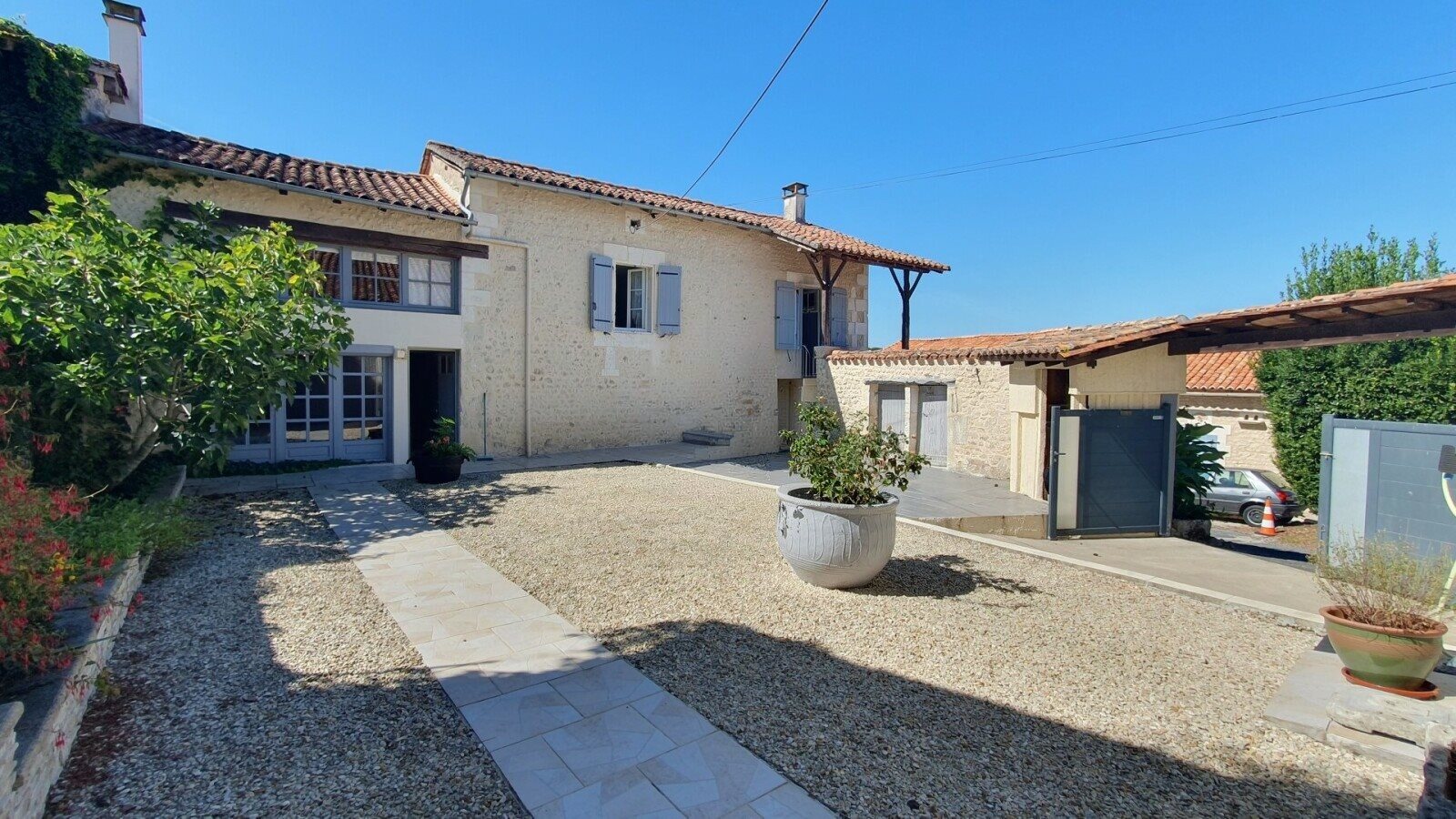 Maison à vendre, 130m², Salles-Lavalette