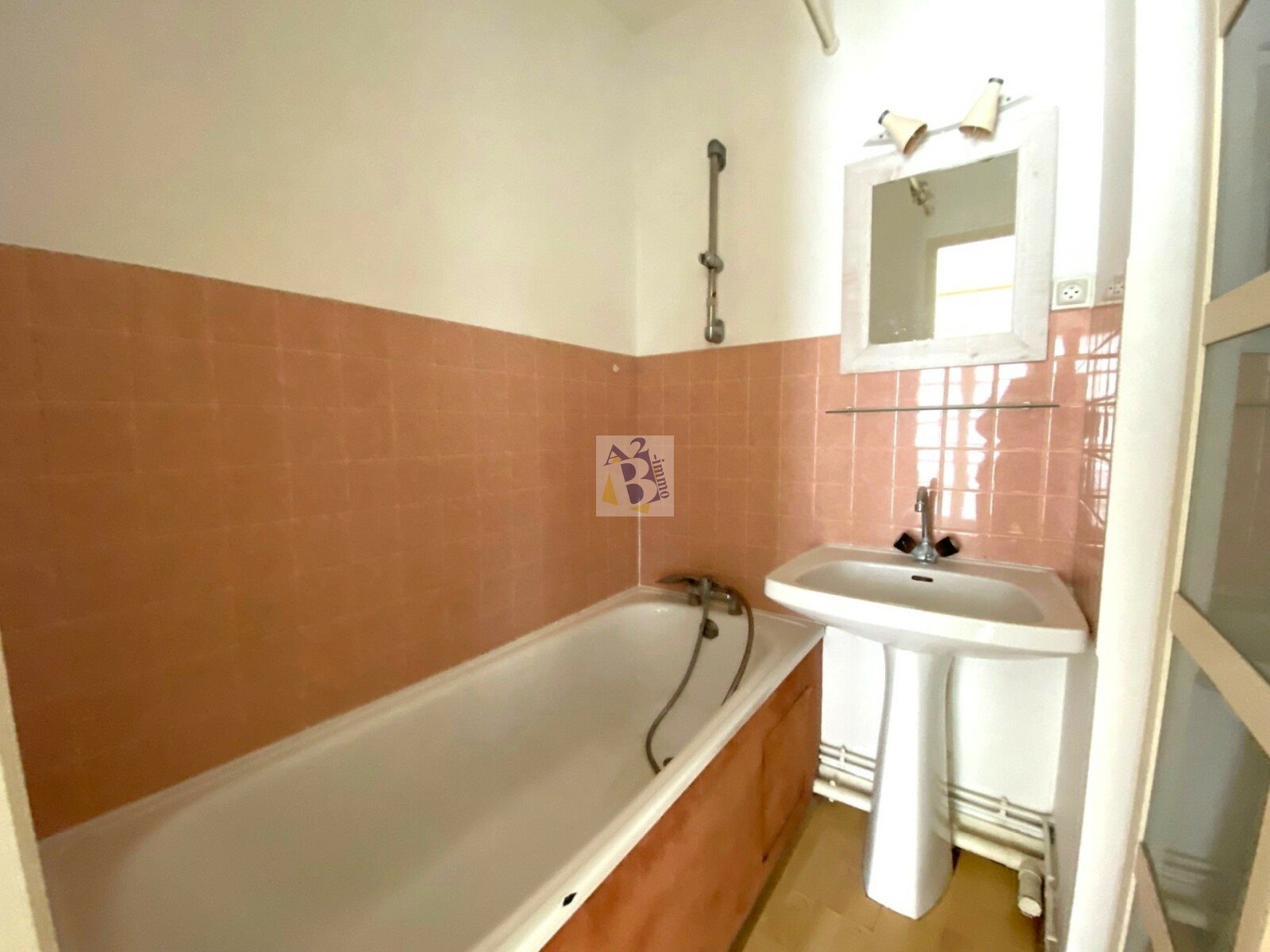 Appartement à vendre, 35m², Angoulême