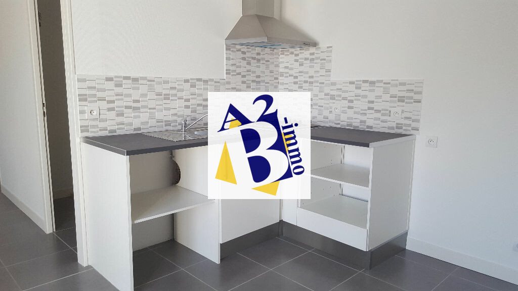 Maison à louer, 57m², Gond-Pontouvre