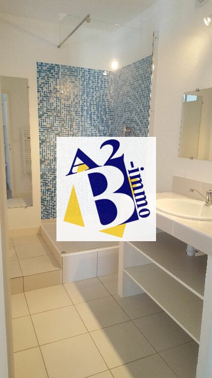 Maison à louer, 57m², Gond-Pontouvre