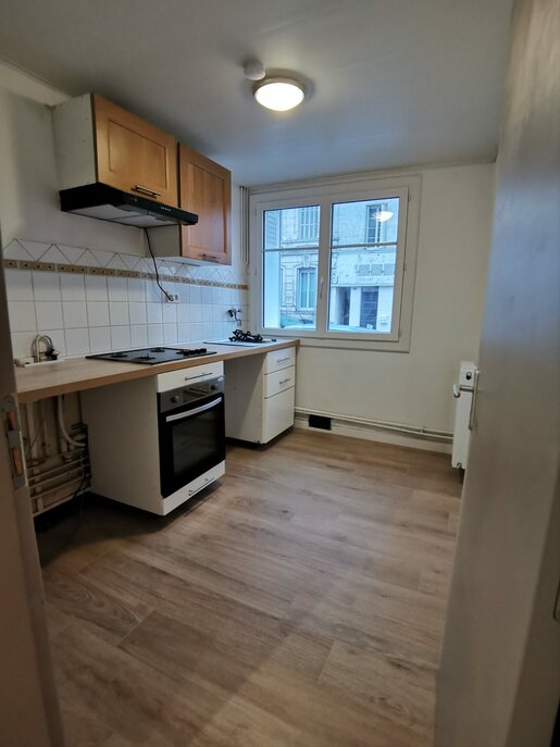 Appartement 4 pièces 72 m² · à Angoulême · 72 m² · 99 000 €