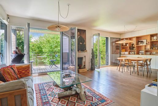 Appartement 3 pièces 83 m² · à Paris 18ème · 83 m² · 1 250 000 €