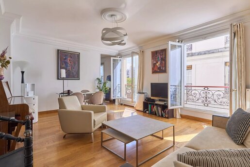 Appartement 4 pièces 64 m² · à Paris 17ème · 64 m² · 780 000 €