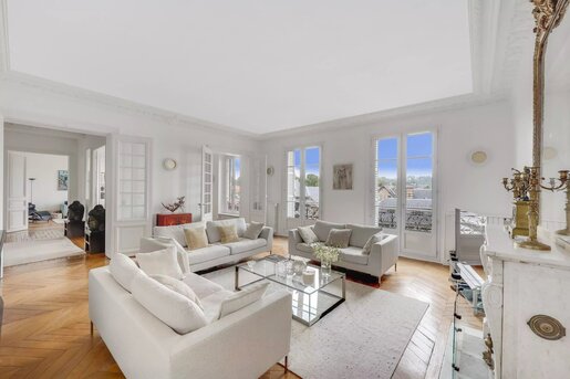 Appartement 8 pièces 271 m² · à Le Chesnay-Rocquencourt · 271 m² · 2 360 000 €