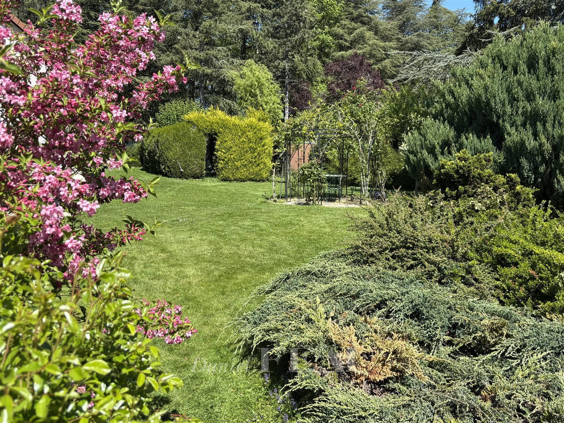 Maison à vendre, 300m², Les Mesnuls