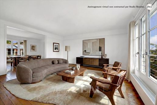 4 pièces 99 m² · à Versailles · 99 m² · 797 000 €