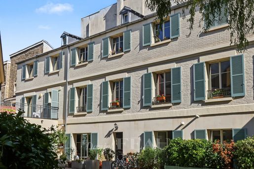 Appartement 7 pièces 146 m² · à Versailles · 146 m² · 1 230 000 €