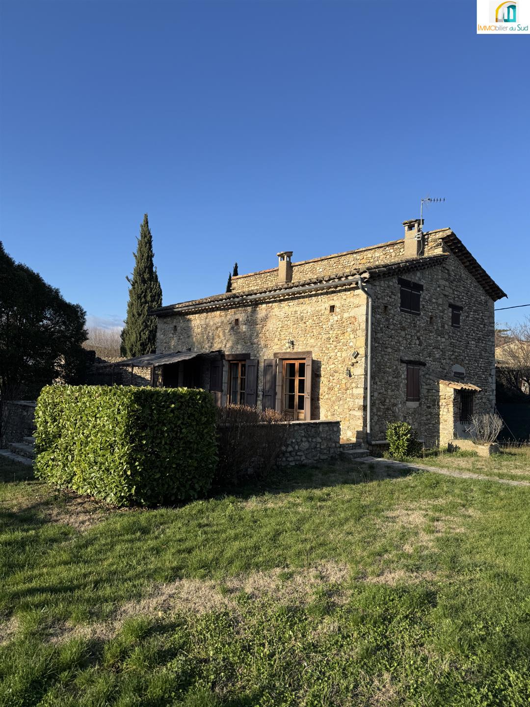 Maison à vendre, 136m², Lézan