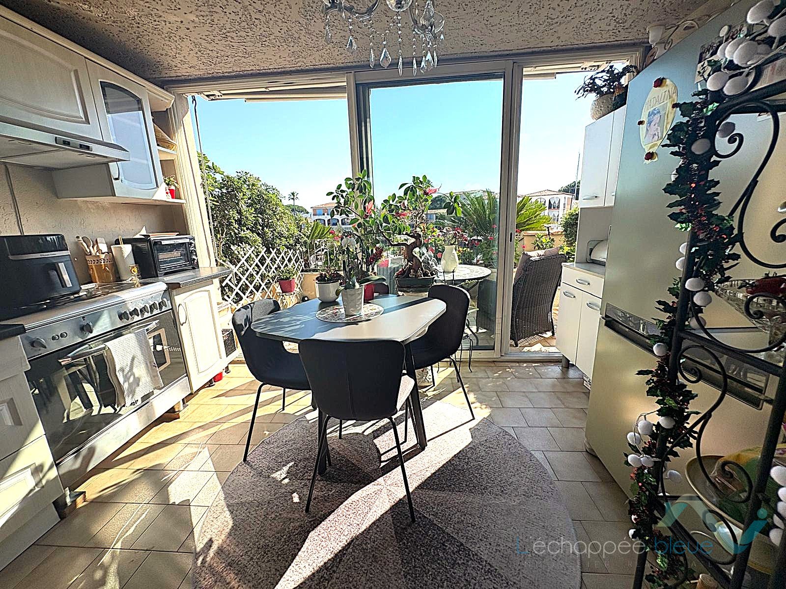 Appartement à vendre, 49m², Cogolin