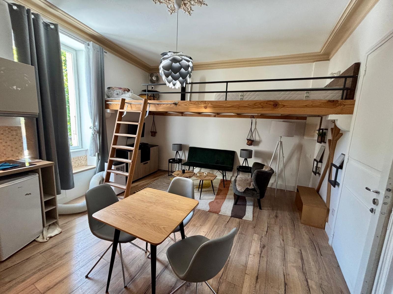 Appartement à vendre, 22m², Grignan