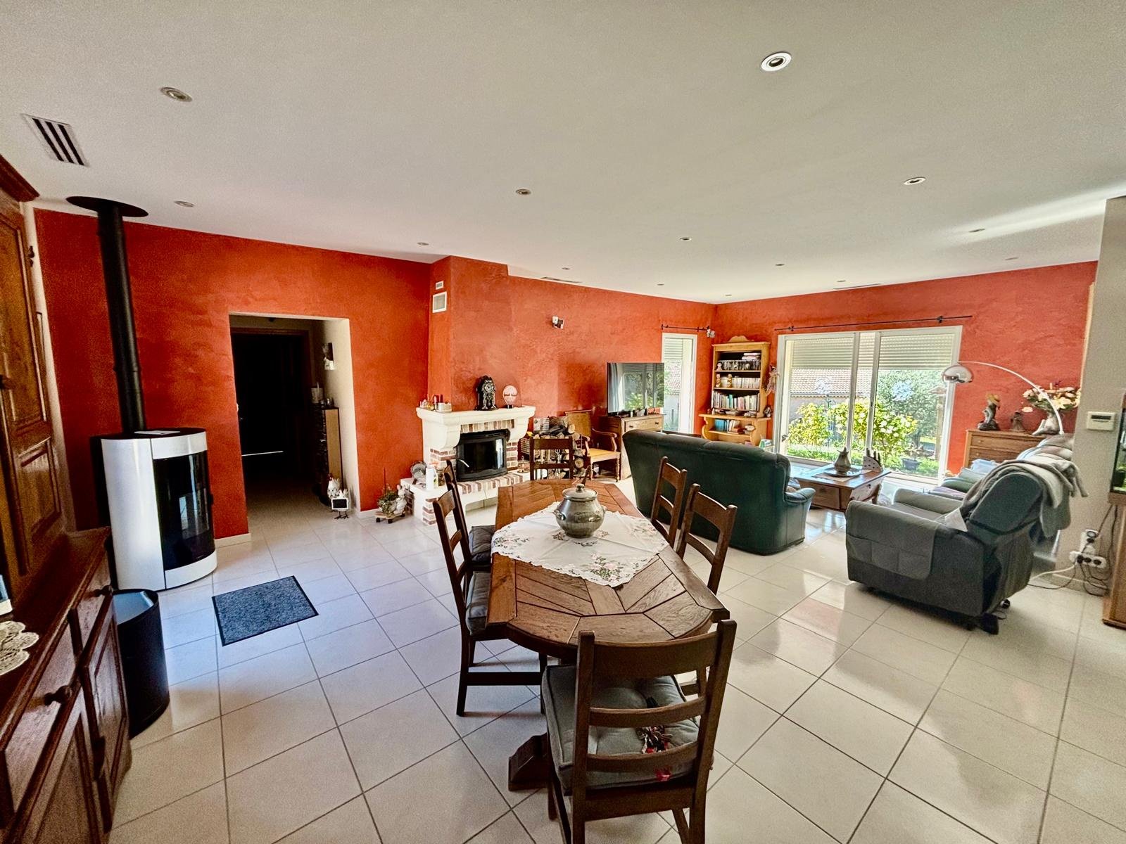 Maison à vendre, 140m², Taulignan