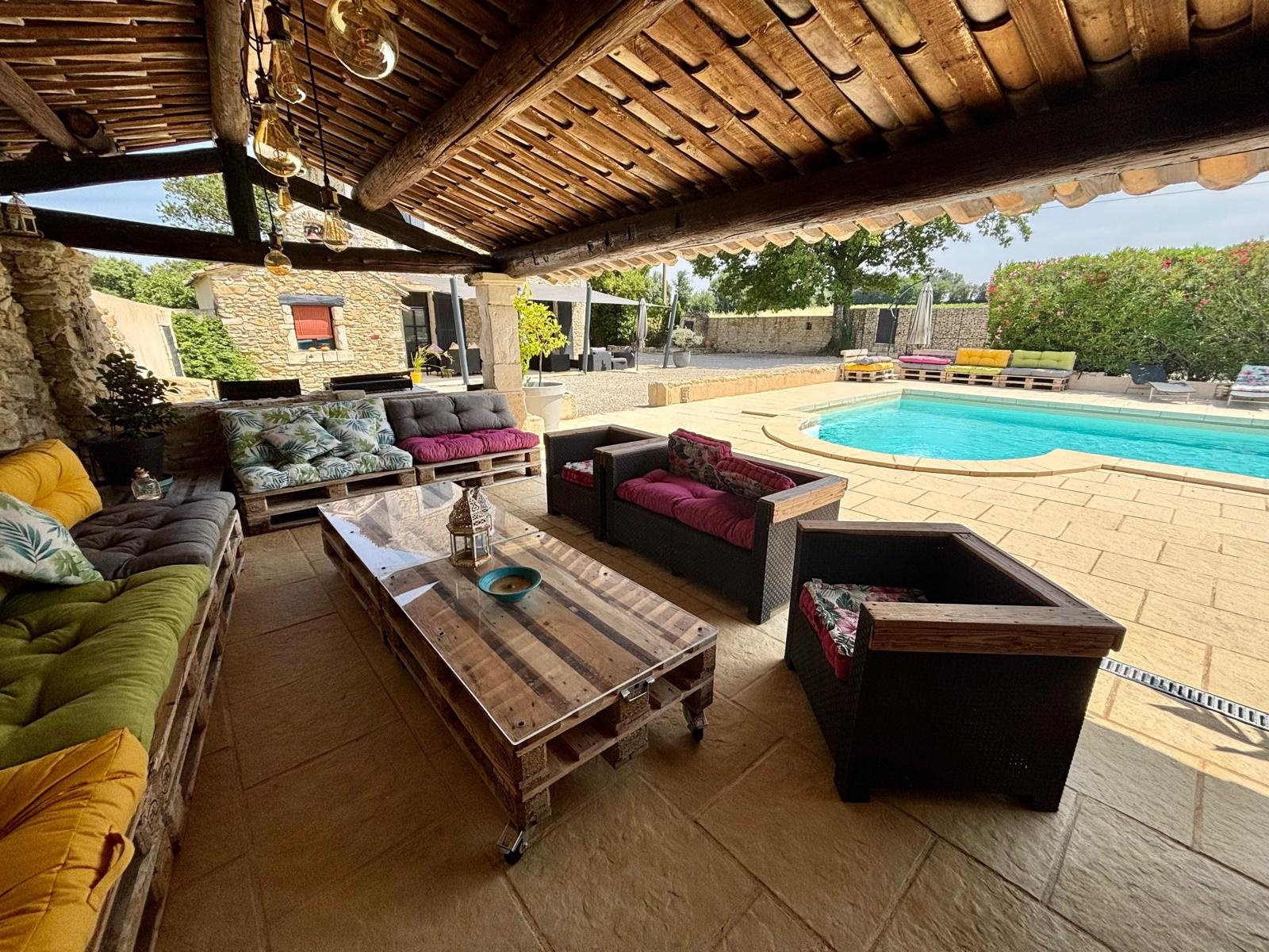Maison à vendre, 260m², Suze-la-Rousse