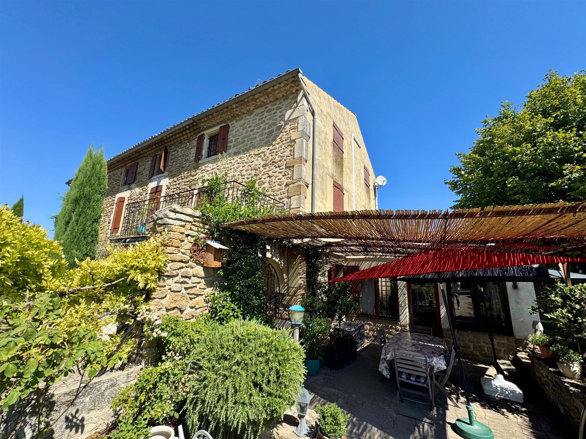Maison à vendre, 257m², Grignan