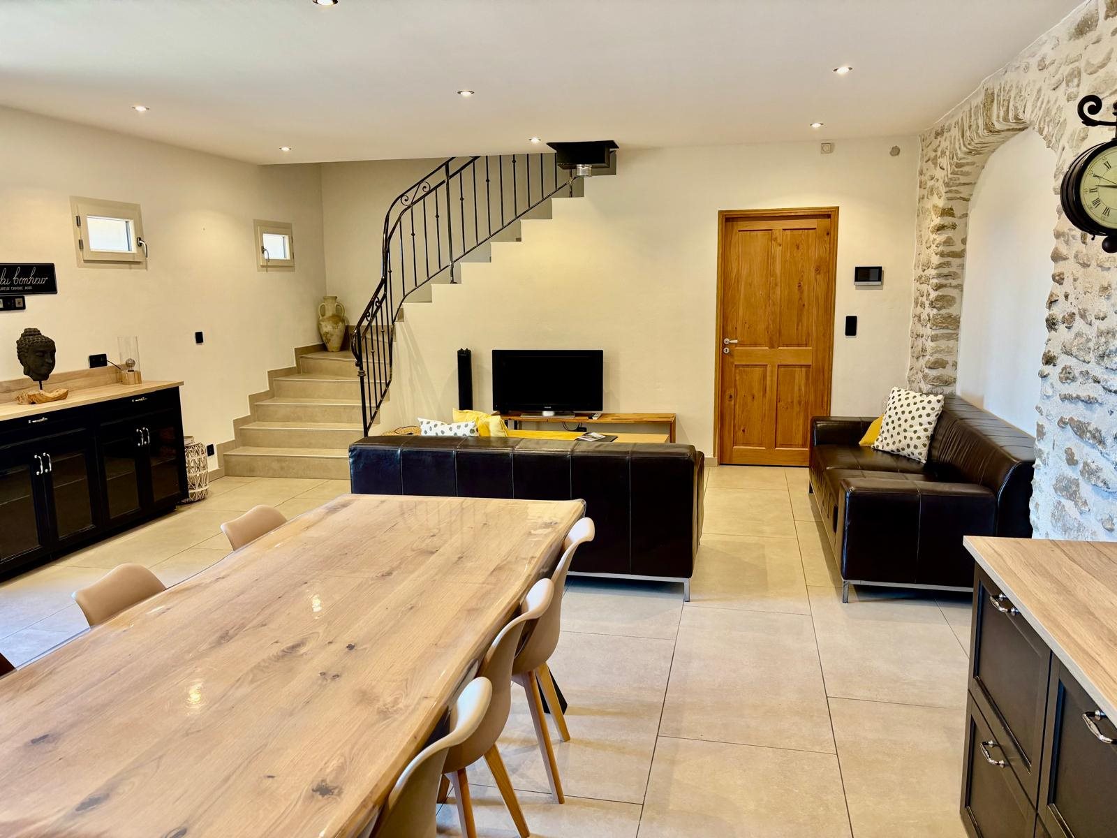 Maison à vendre, 154m², Valréas