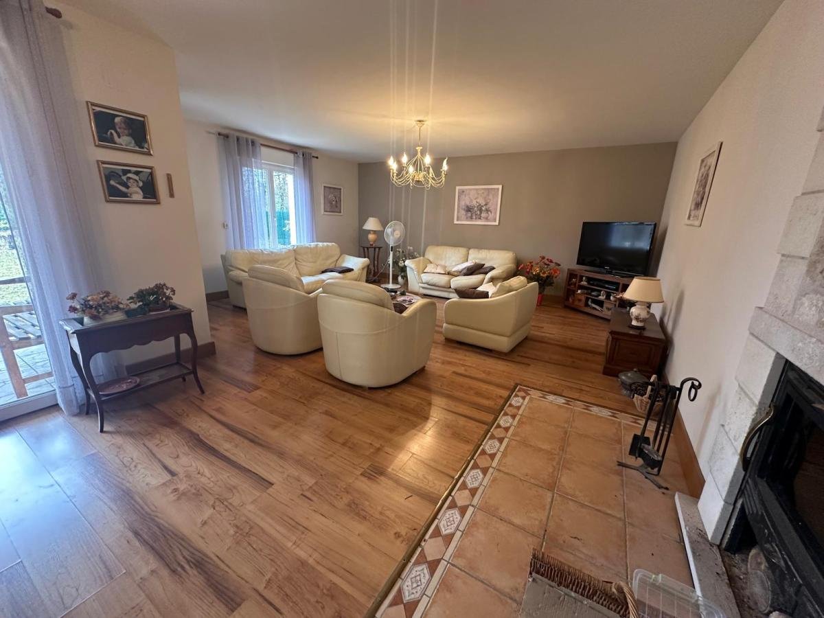 Maison à vendre, 188m², Lalbenque
