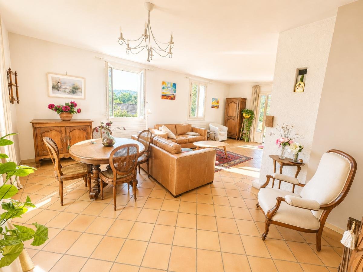Maison à vendre, 185m², Pradines