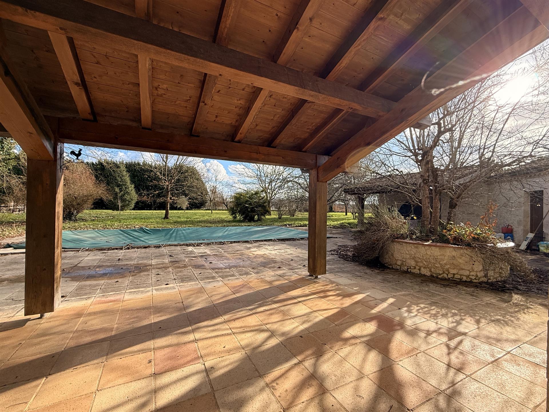 Maison à vendre, 368m², Saint-Vite