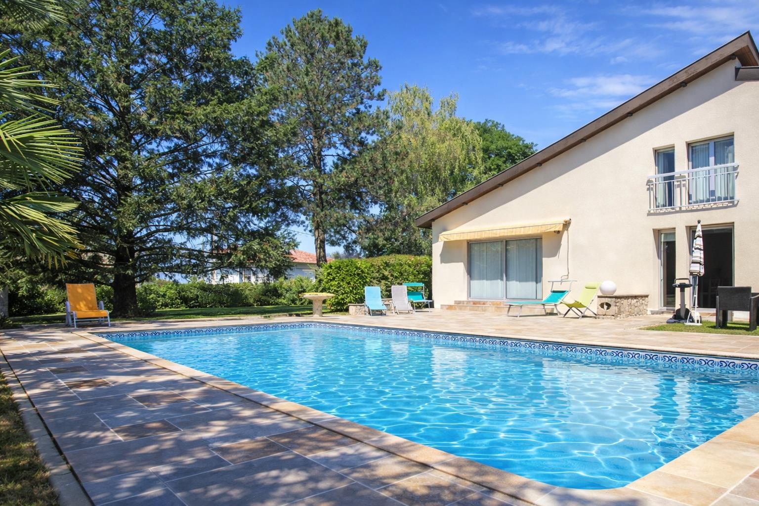 Maison à vendre, 390m², Laroque-Timbaut