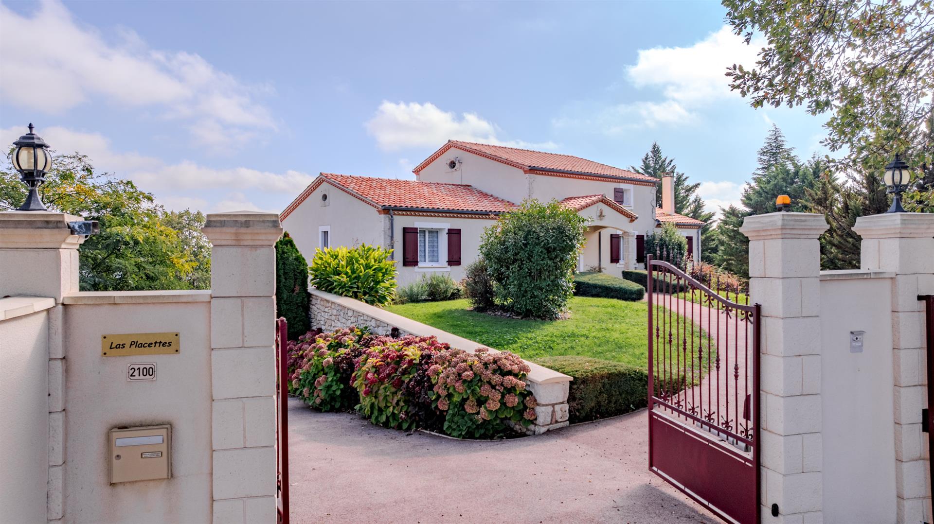 Maison à vendre, 176m², Hautefage-la-Tour