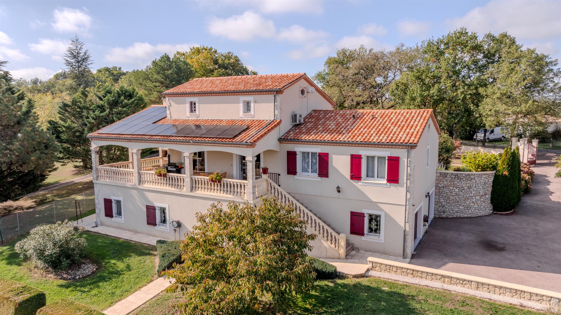 Maison à vendre, 176m², Hautefage-la-Tour