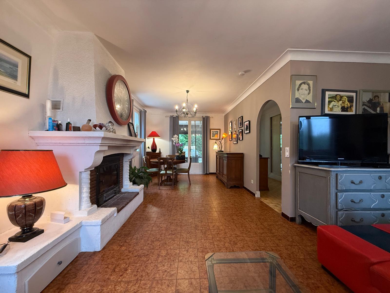 Maison à vendre, 235m², Villeneuve-sur-Lot