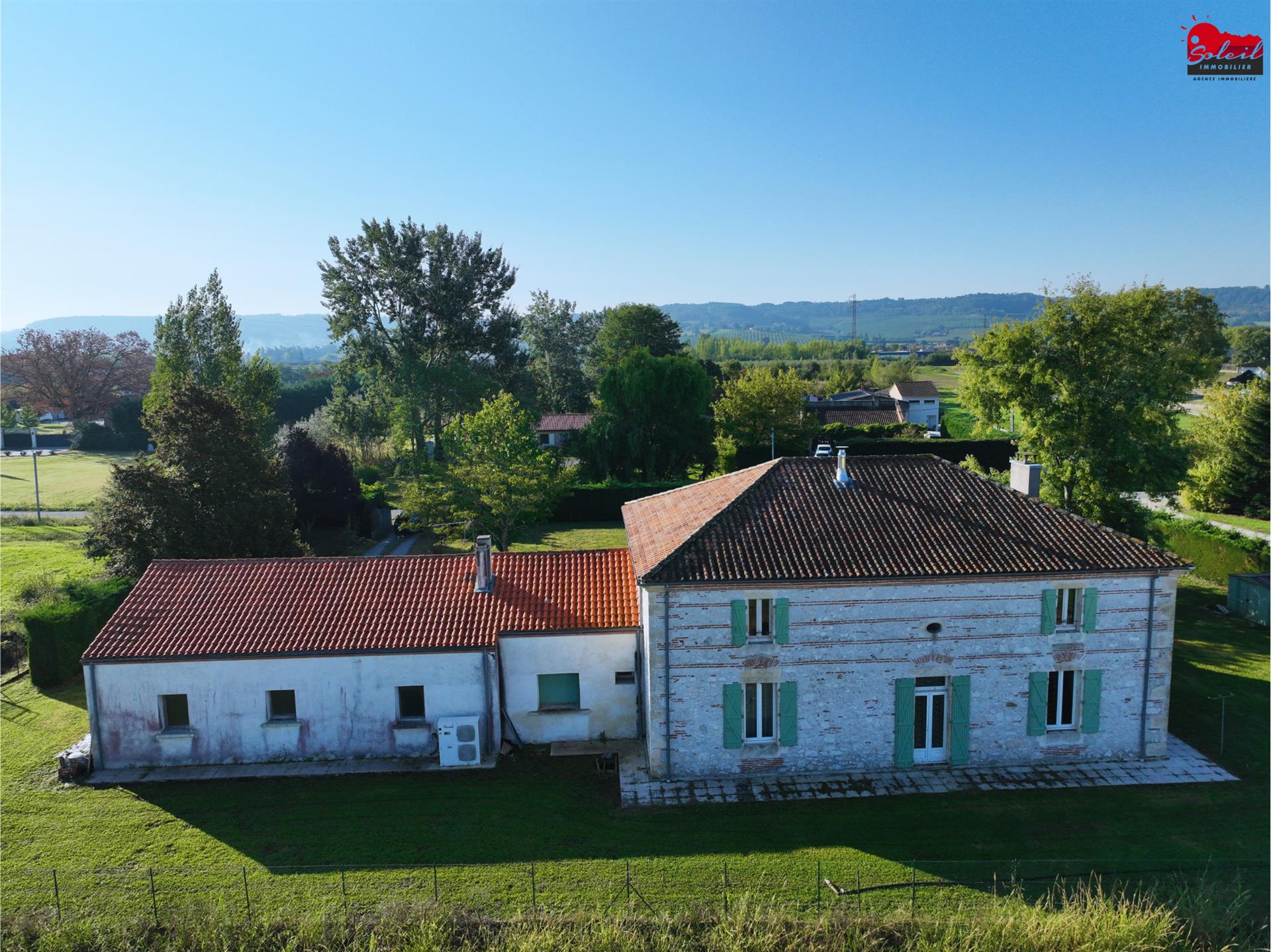 Maison à vendre, 273m², Sainte-Livrade-sur-Lot