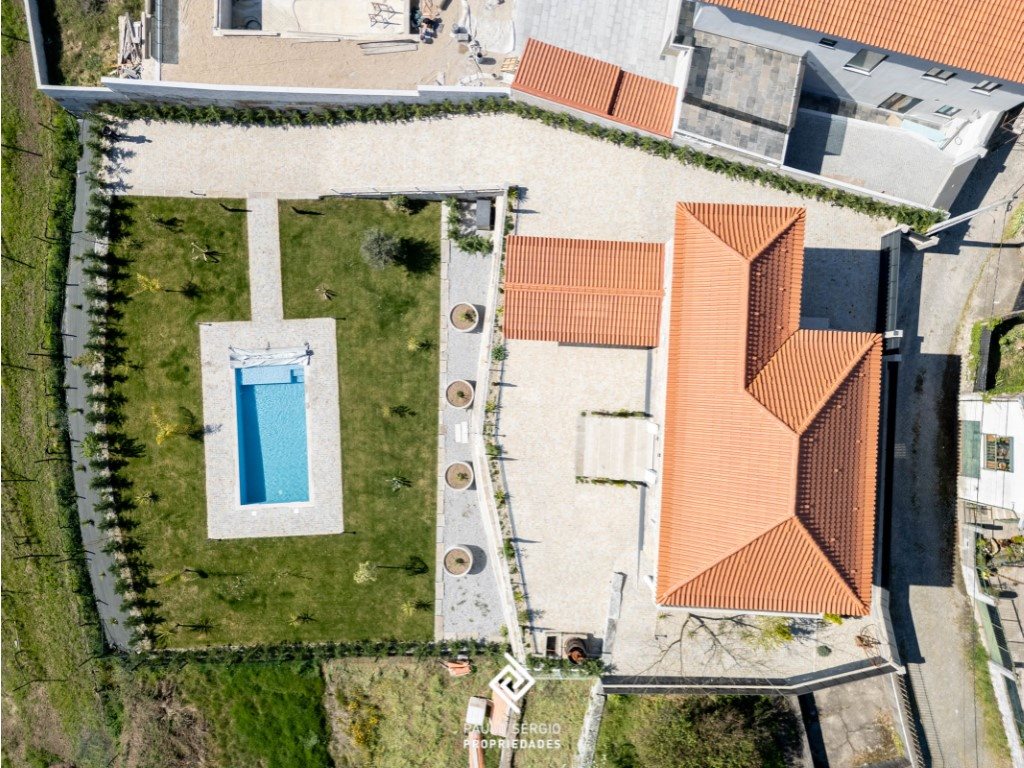 1920s villa located in Felgueiras