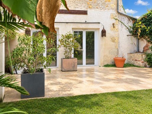 Maison 4 pièces 165 m² · à Fleurance · 165 m² · 275 000 €