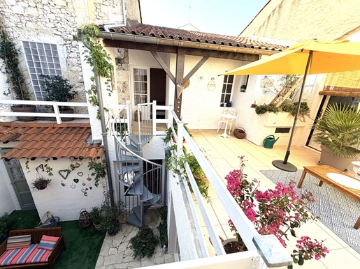 Maison 8 pièces 180 m² · à Eymet · 180 m² · 371 000 €