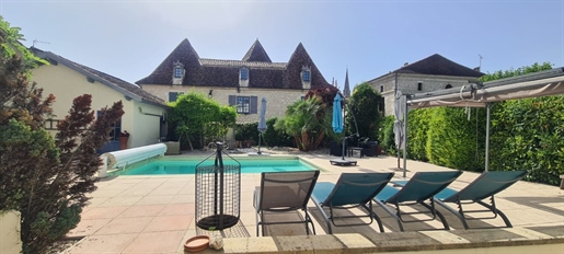 Maison 7 pièces 195 m² · à Eymet · 195 m² · 551 250 €