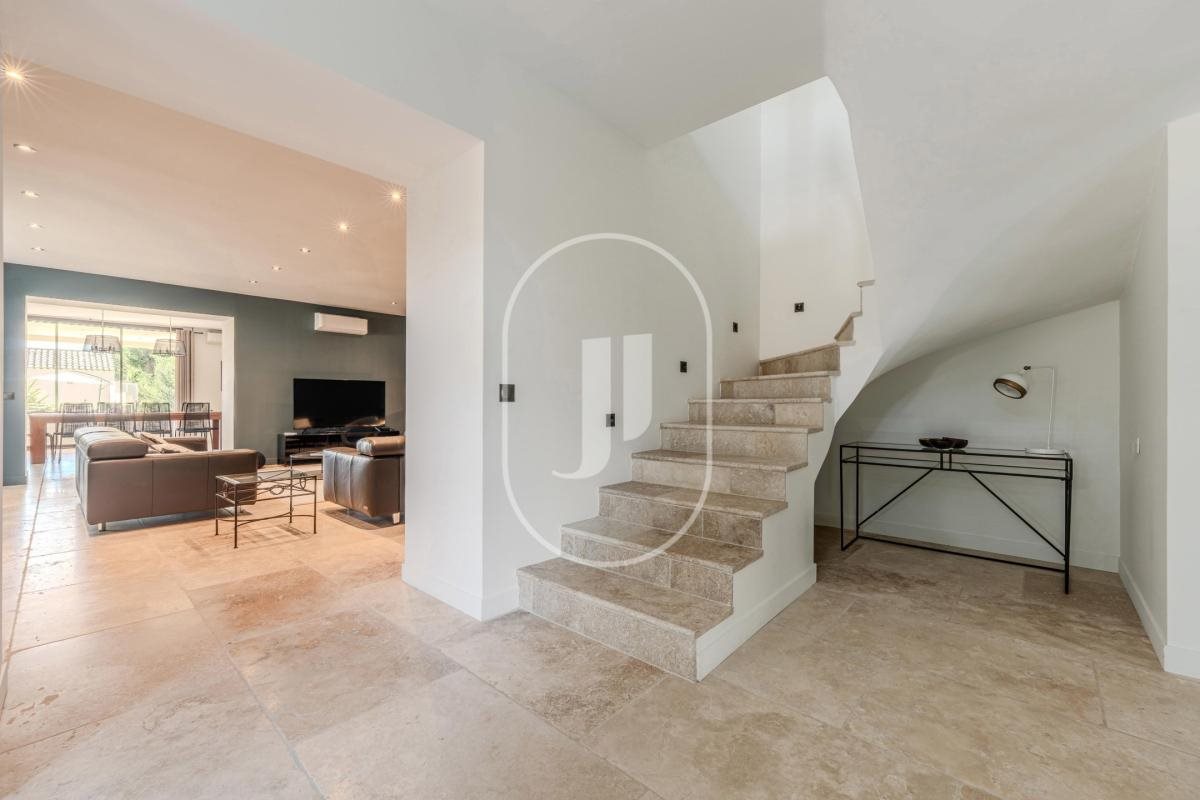 Maison à vendre, 341m², Châteaurenard