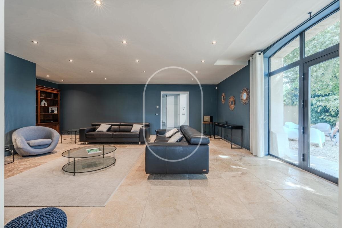 Maison à vendre, 341m², Châteaurenard