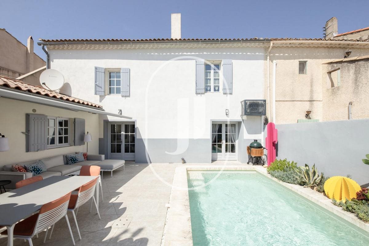 Maison à vendre, 156m², Maillane