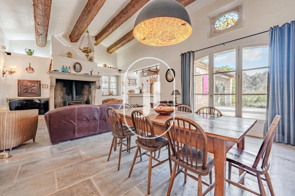 Maison à vendre, 183m², Les Baux-de-Provence