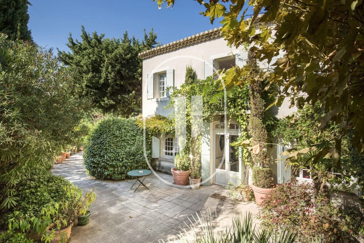 Maison à vendre, 210m², Maillane