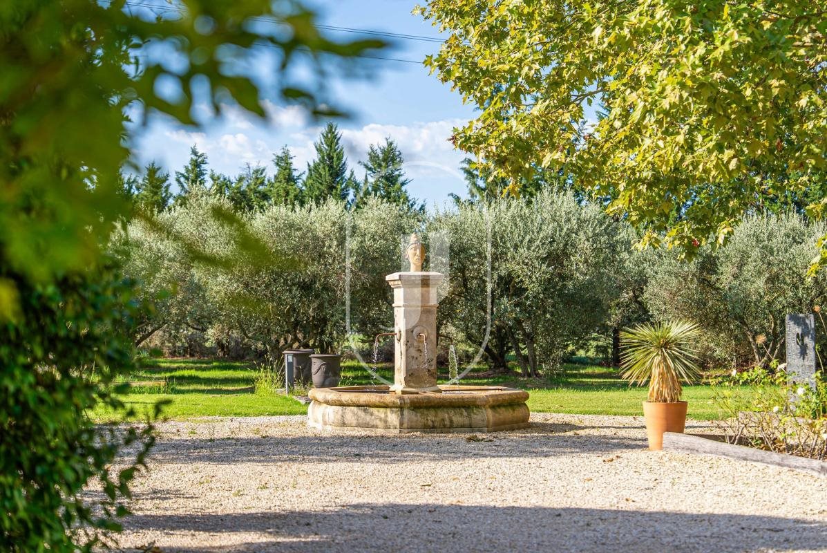 Maison à vendre, 268m², Saint-Rémy-de-Provence