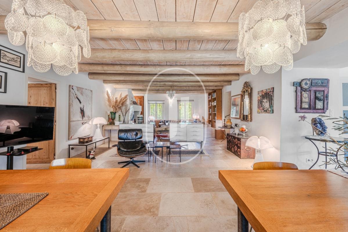 Maison à vendre, 268m², Saint-Rémy-de-Provence