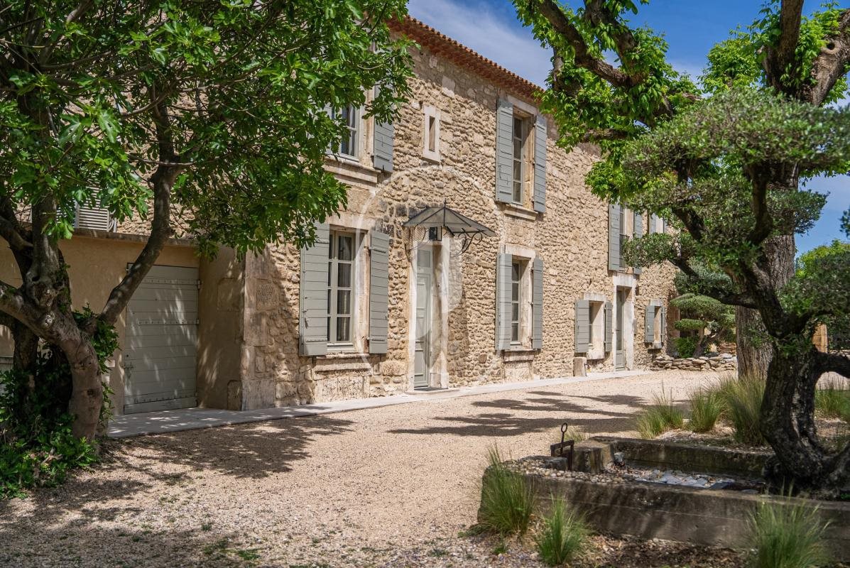Maison à vendre, 466m², Saint-Etienne-du-Grès