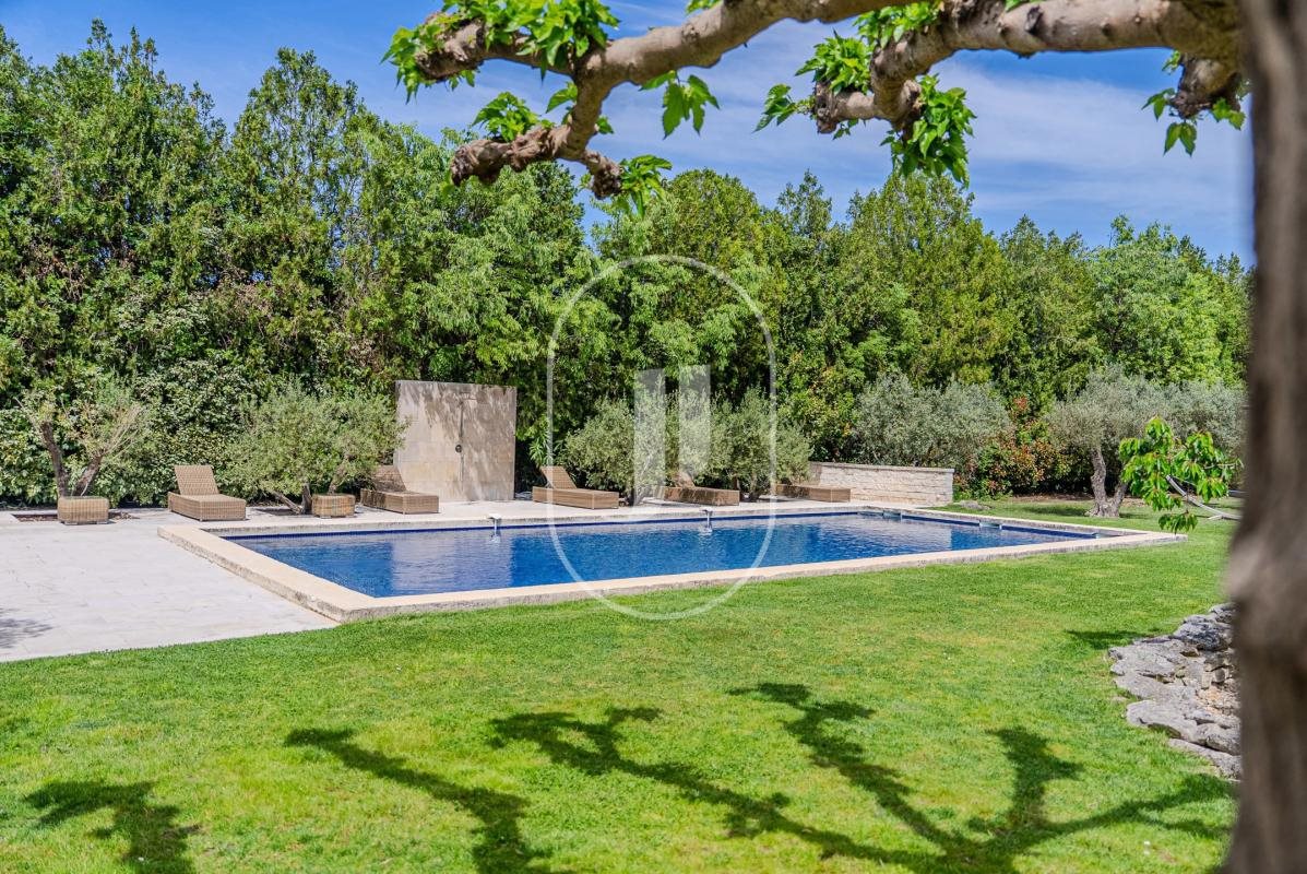 Maison à vendre, 466m², Saint-Etienne-du-Grès
