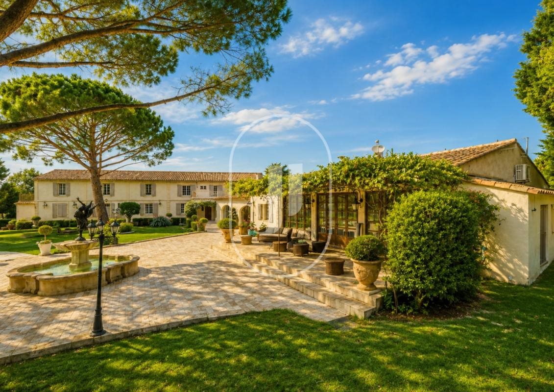 Maison à vendre, 700m², Arles
