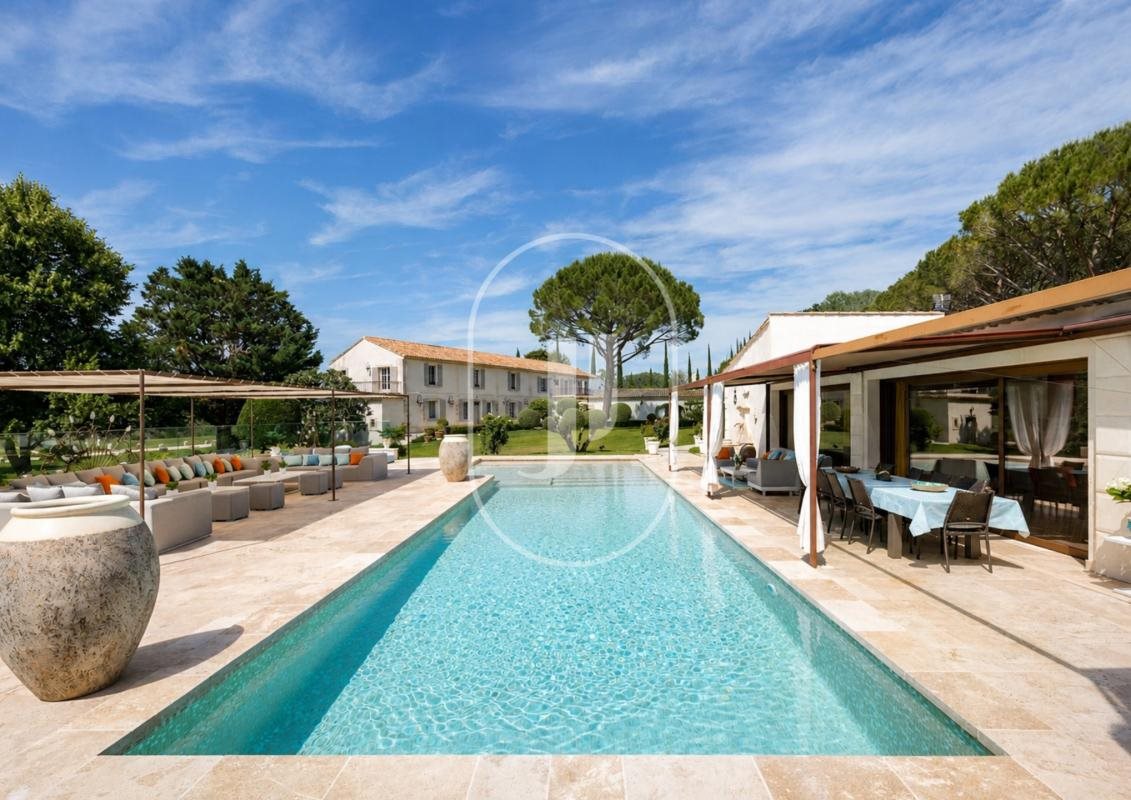 Maison à vendre, 700m², Arles
