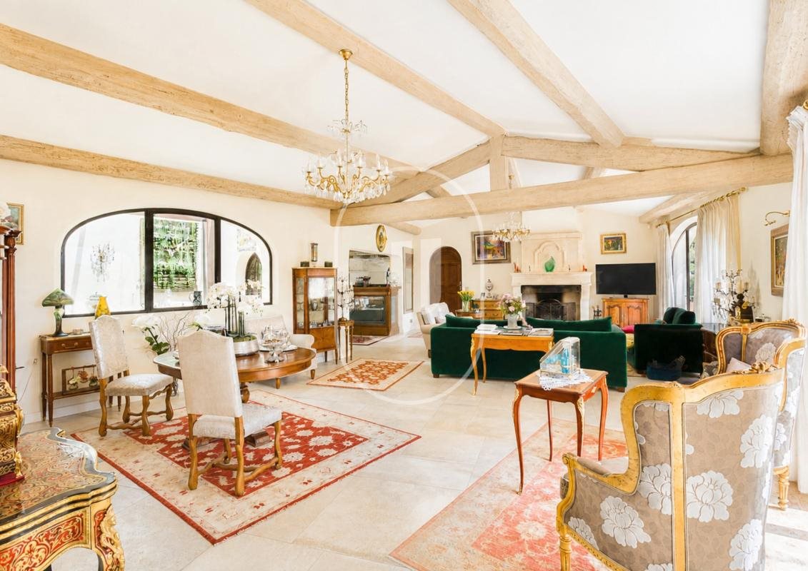 Maison à vendre, 700m², Arles