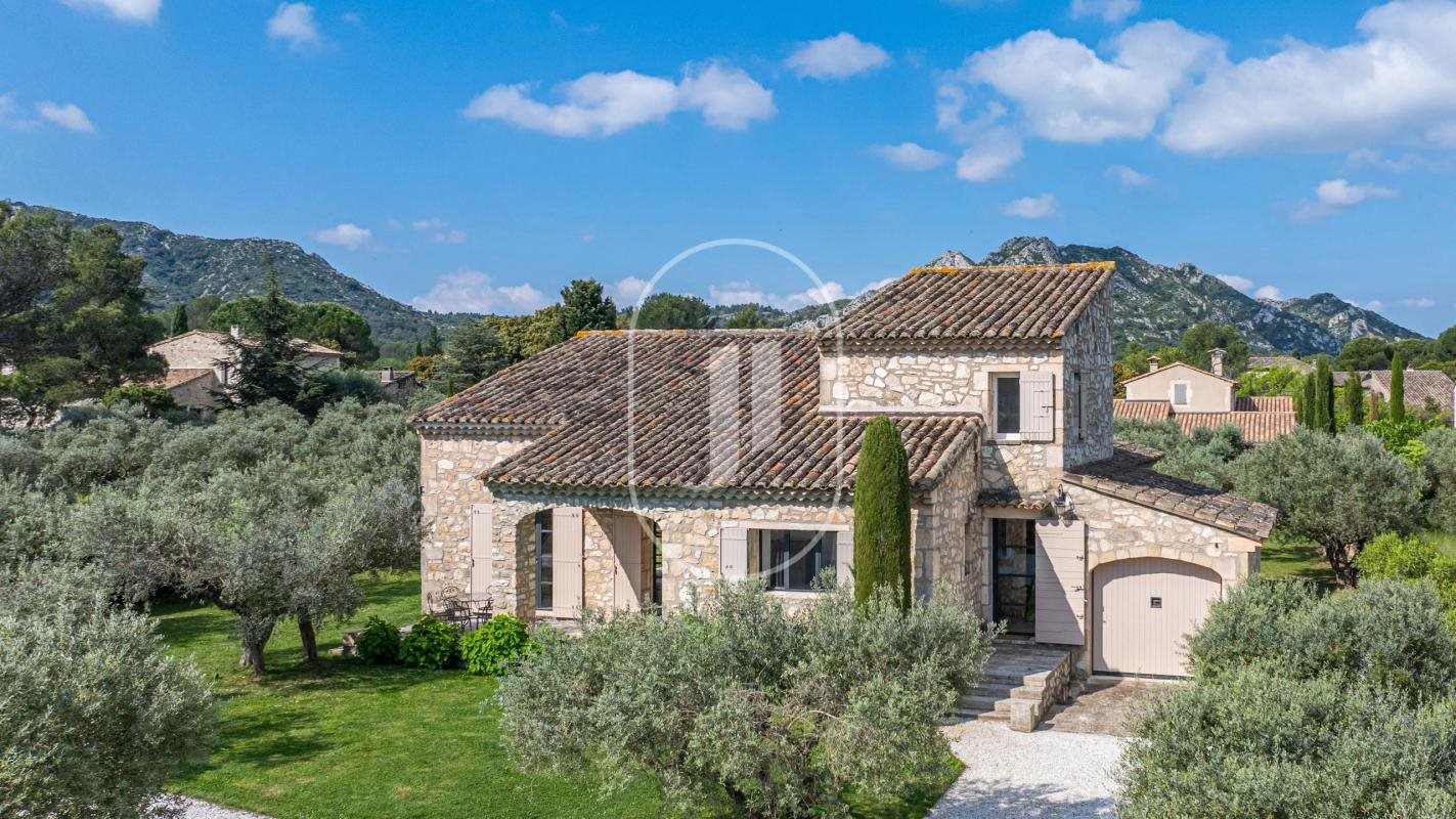 Maison à vendre, 173m², Eygalières