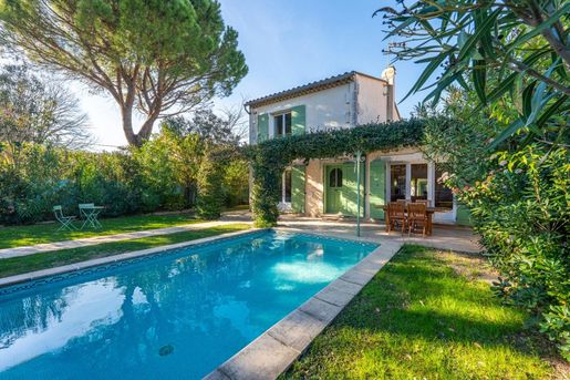 Maison 6 pièces 150 m² · à Saint-Rémy-de-Provence · 150 m² · 995 000 €