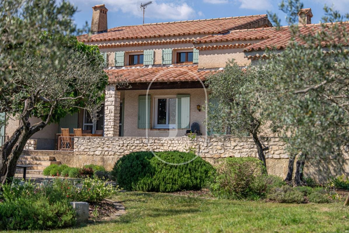 Maison à vendre, 194m², Paradou