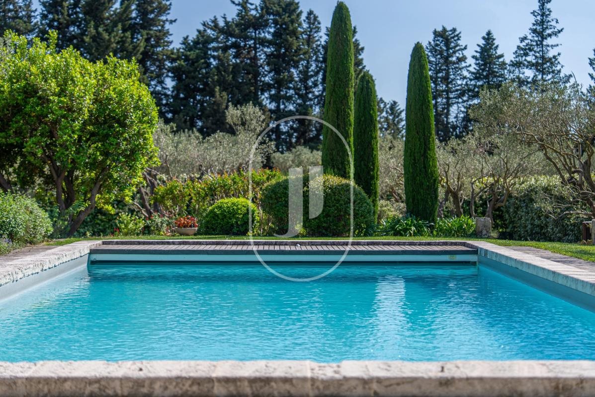 Maison à vendre, 194m², Paradou