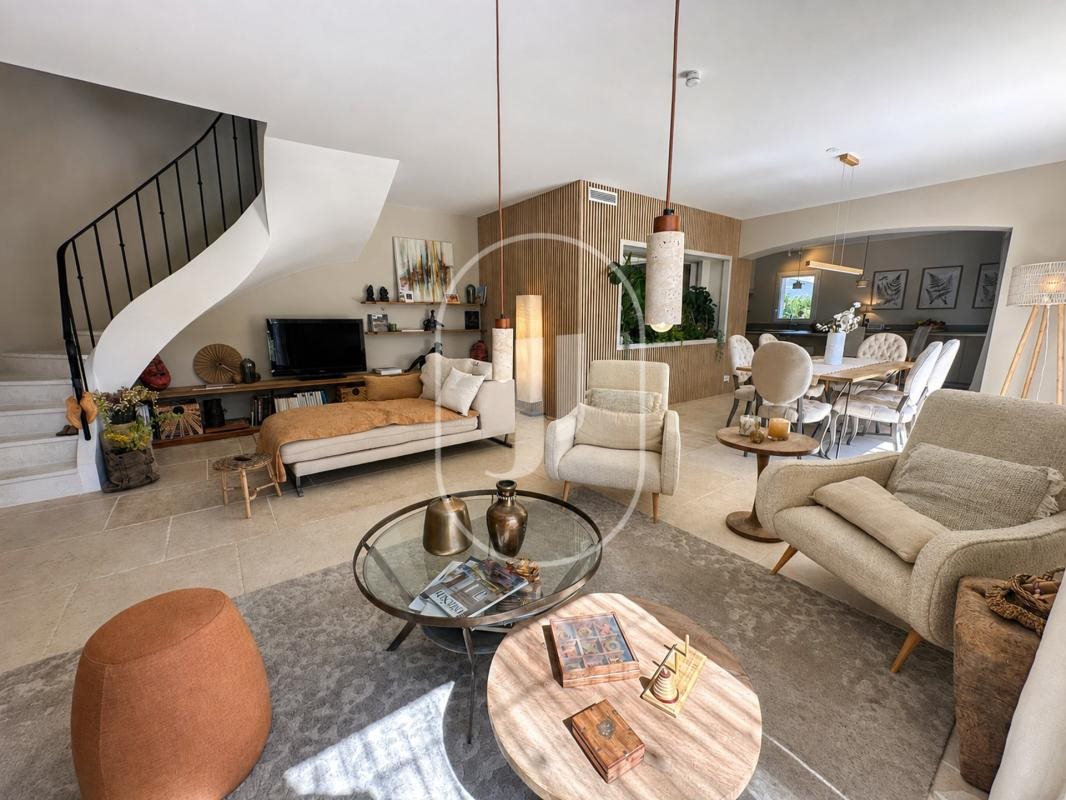 Maison à vendre, 190m², Saint-Rémy-de-Provence