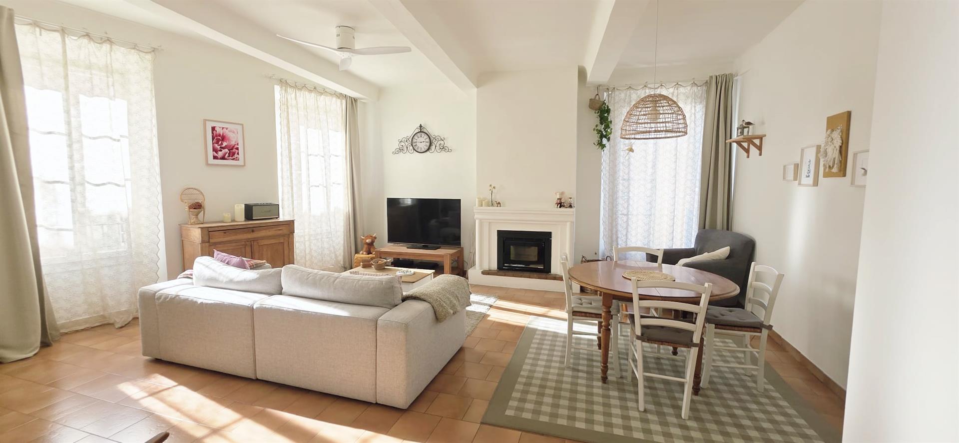 Maison à vendre, 205m², Cotignac